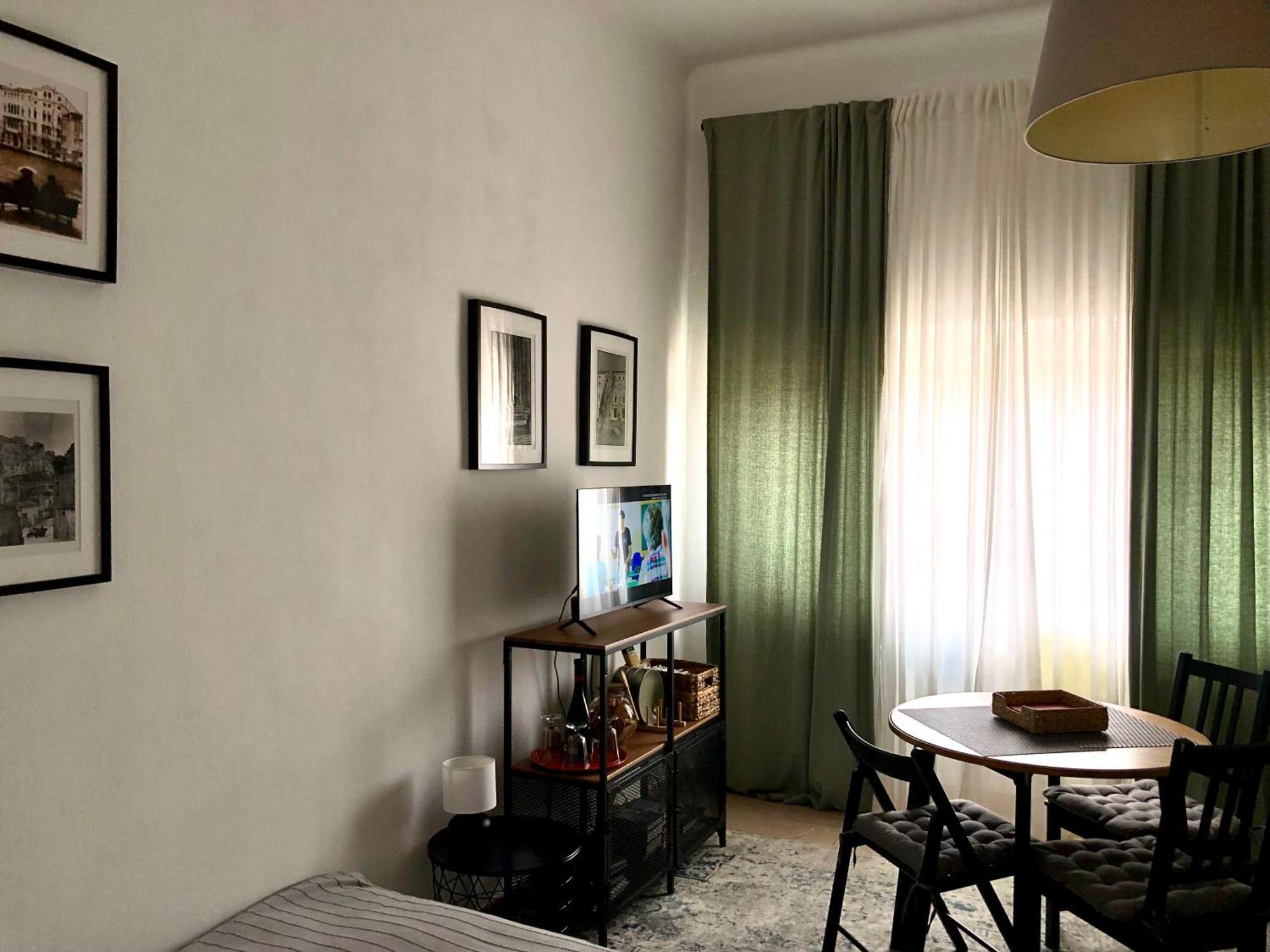 Mansarda Di Nolo-Mm Pasteur-Red Line Apartment Milan Exterior photo